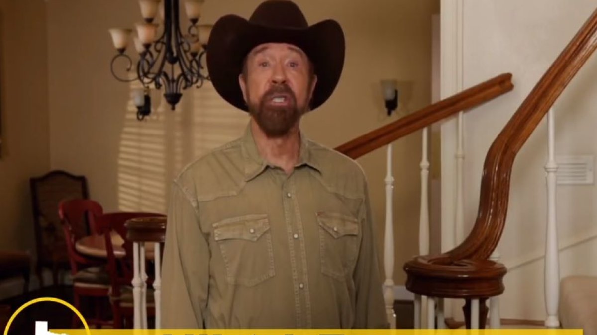 Greg Abbott relaunches iWatchTexas app to report criminal and terrorist threats