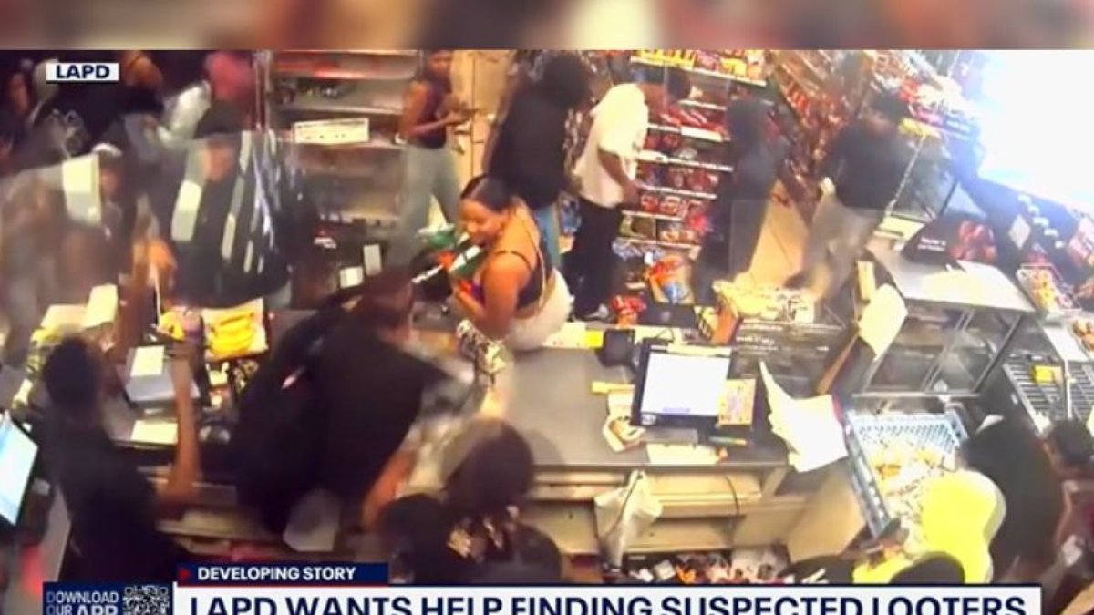 Captura de video (Fox 11 Los Ángeles)