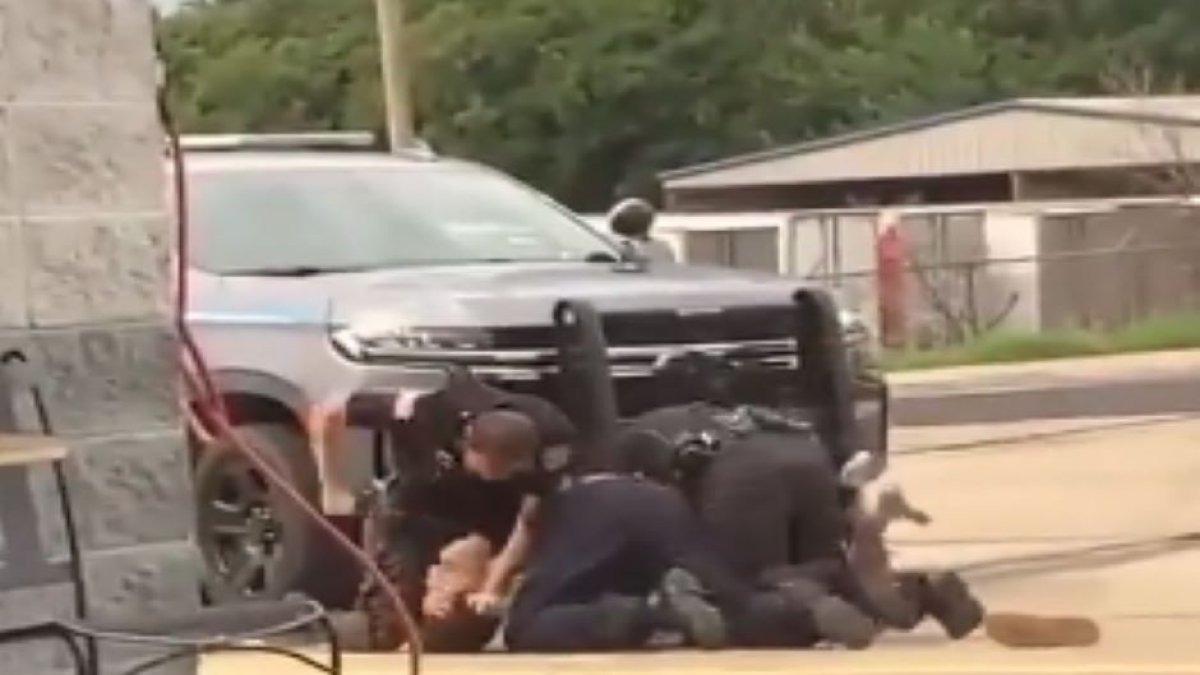 Video capture. Moment of the beating.