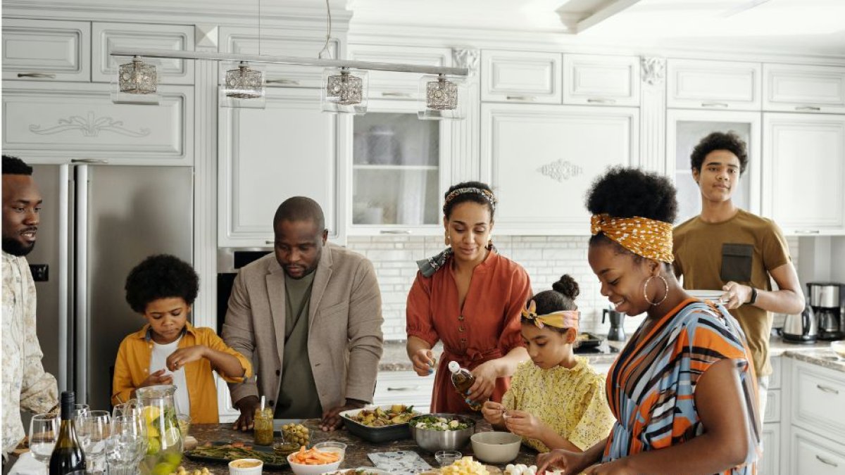 Concern in Democratic Party over demobilization of black voters