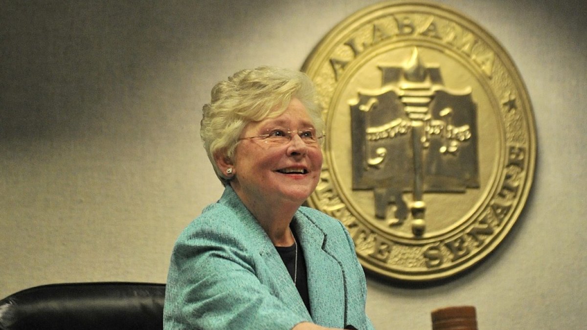 Kay Ivey, gobernadora de Alabama / Cordonpress.