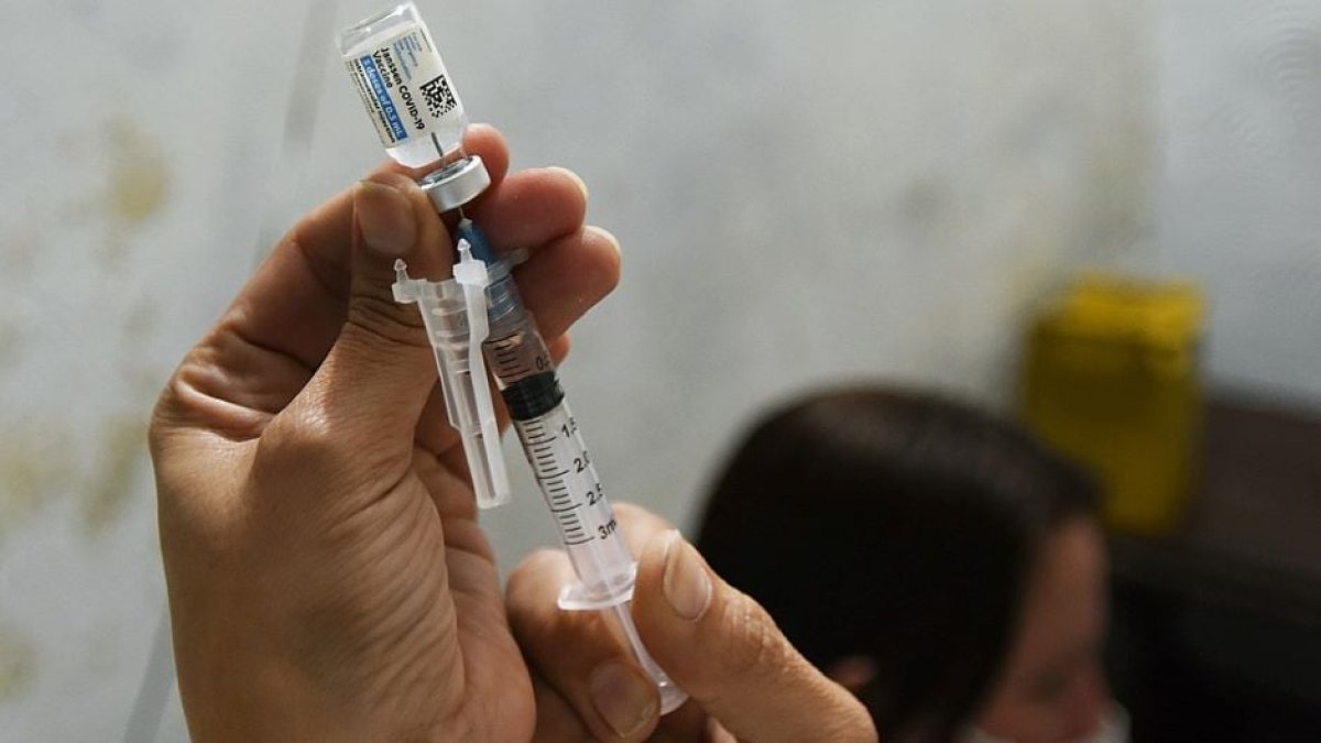 Covid: $10 million settlement for workers who refused vaccine for 