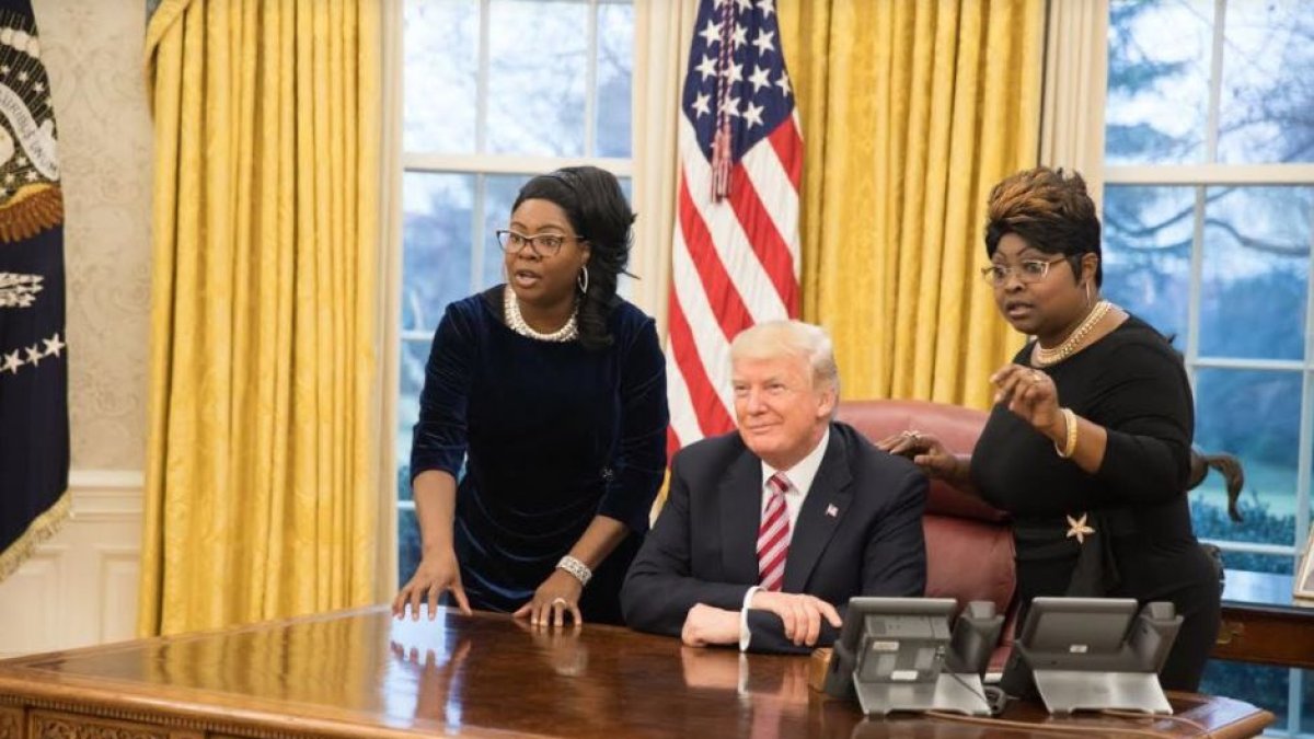 Wikimedia Commons/ Shealah Craighead