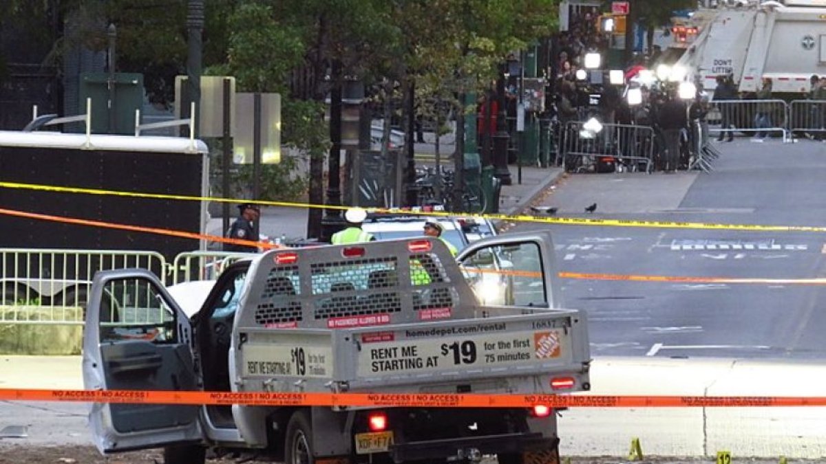 (Wikimedia Commons).