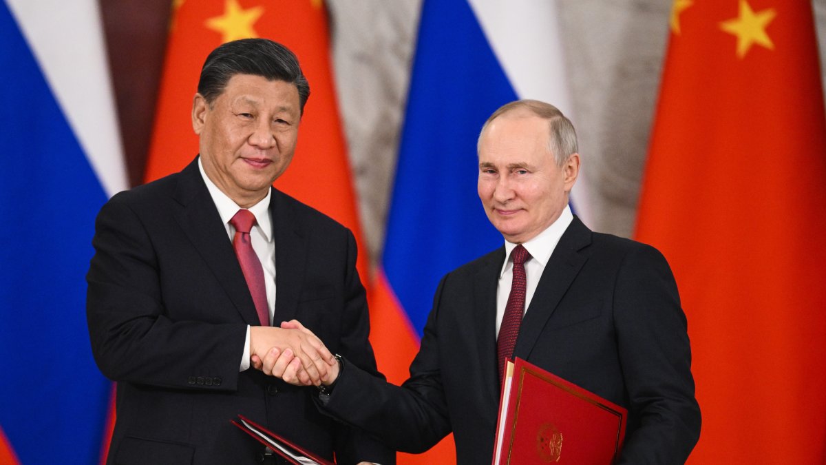 Xi Jinping y Vladimir Putin en una foto de archivo. (Cordon Press)
