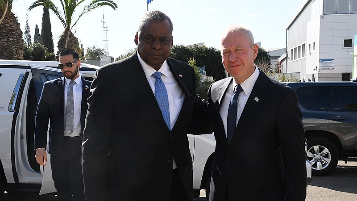 Lloyd Austin- Yoav Gallant/Wikimedia Commons