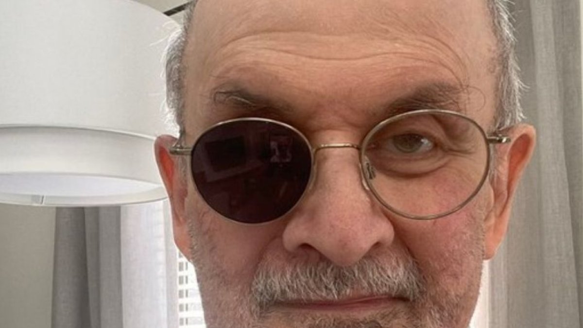 (Twitter @SalmanRushdie)