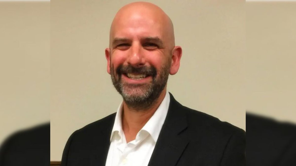 Russell Heller / Twitter