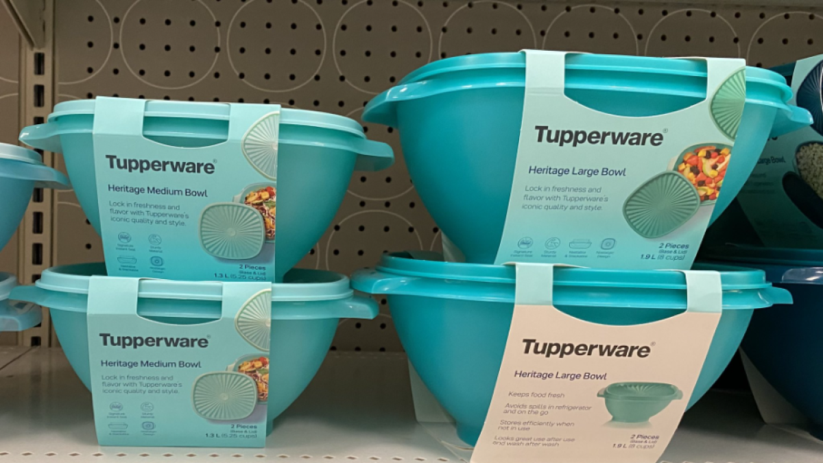 Tupperware / Flickr- Phillip Pessar.