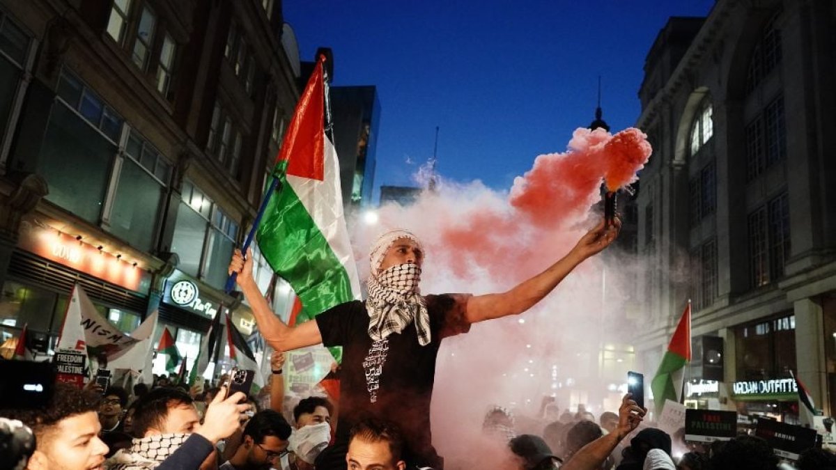 Manifestantes pro-Palestina y Hamás en Londres. | Cordon Press