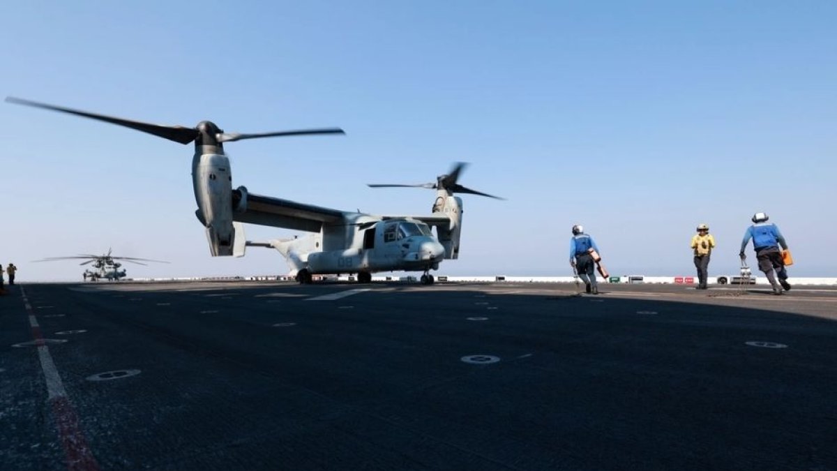 Cubierta del USS Bataan | Dvidshub