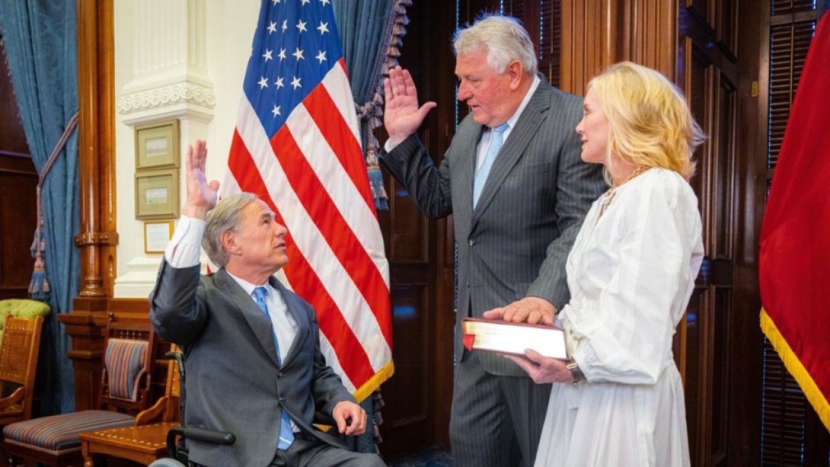 (Texas Government Office)