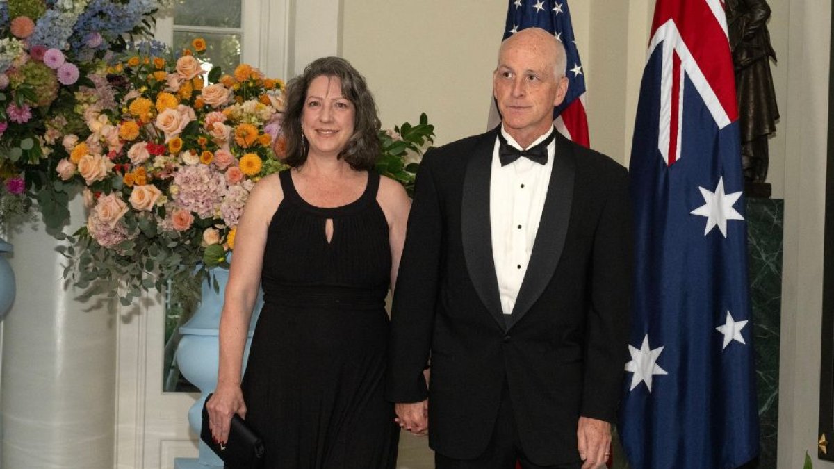 Adam Smith and his wife Sara Smith  / Cordon Press