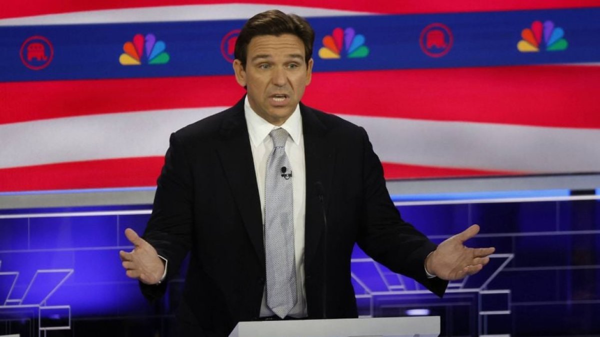 Archive footage of Ron DeSantis (Cordon Press)