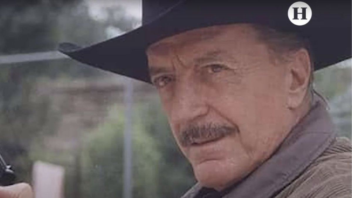 Actor Fernando Almada dies at 94