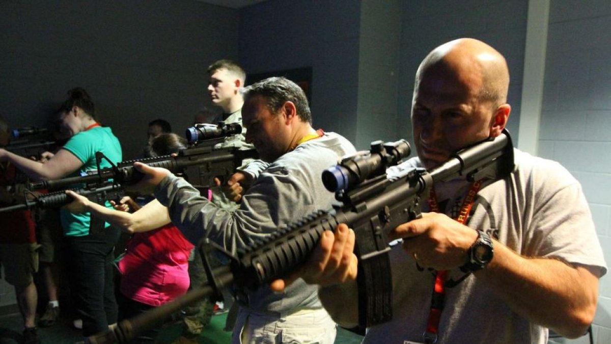 (Defense Visual Information Distribution Service)