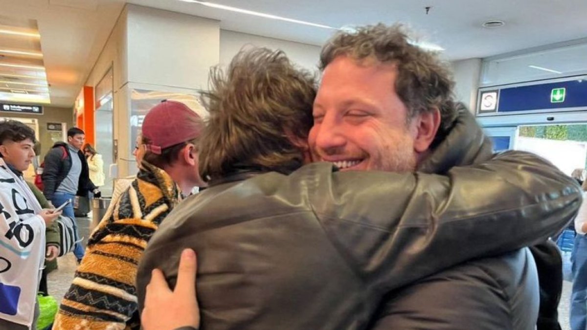 Santiago Oría, documentalista de Milei: “El presidente revolucionó la comunicación de las ideas de libertad” | Voz Media