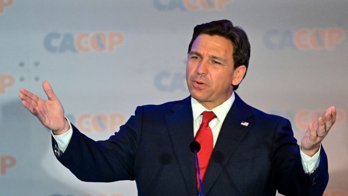 El gobernador de Florida Ron DeSantis.  (AFP)