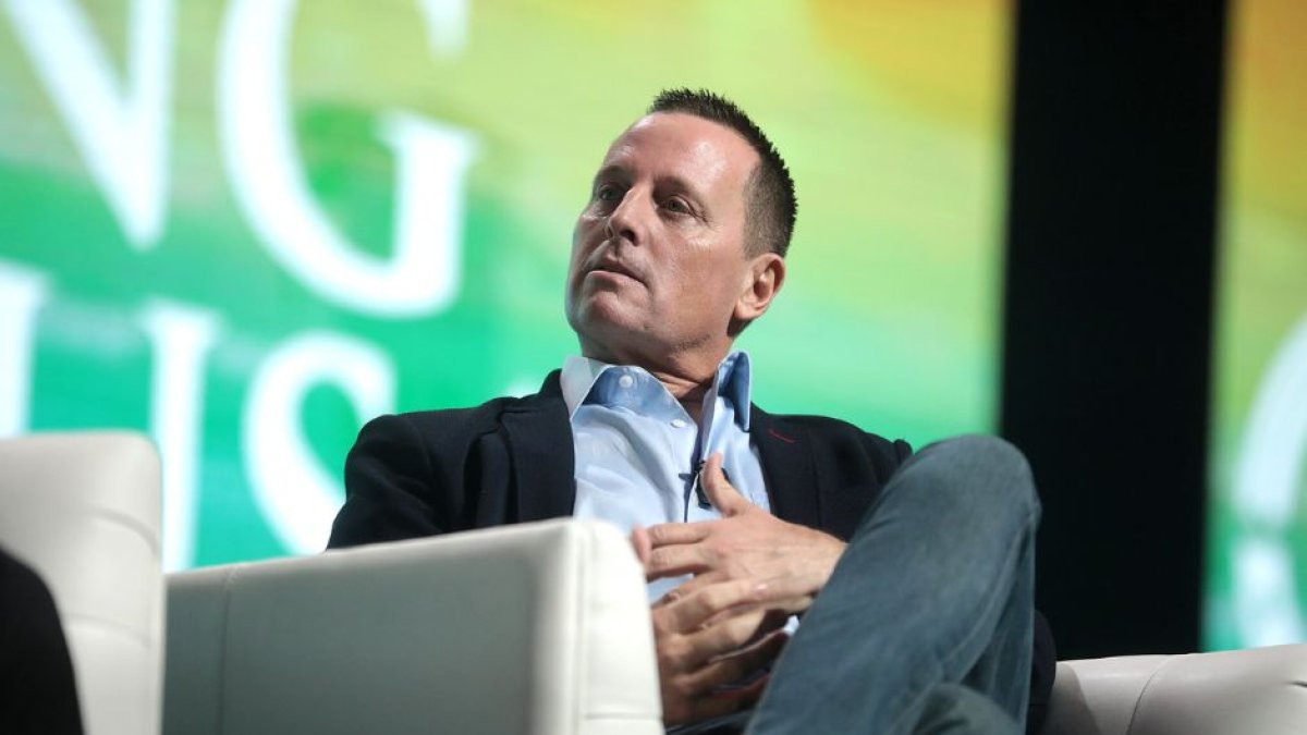 El exembajador y exdirector de Inteligencia Richard Grenell, hablando con los asistentes a la Cumbre de Acción Estudiantil 2019 organizada por Turning Point USA. Créditos: Gage Skidmore; Wikimedia Commons