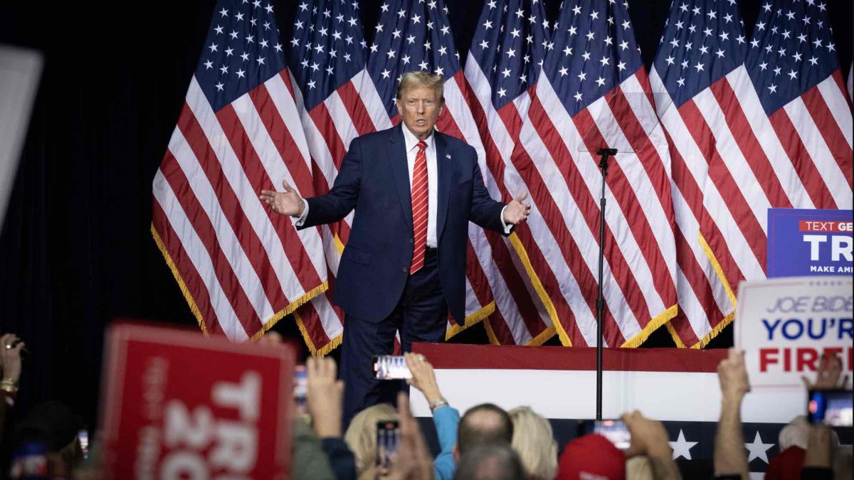 ¿Sin plata, envalentonado, golpeado? ¿Cómo llegará Trump a las elecciones de noviembre?