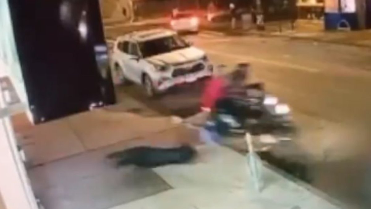 Motorizados robando en Nueva York | X de la Policía de NYC