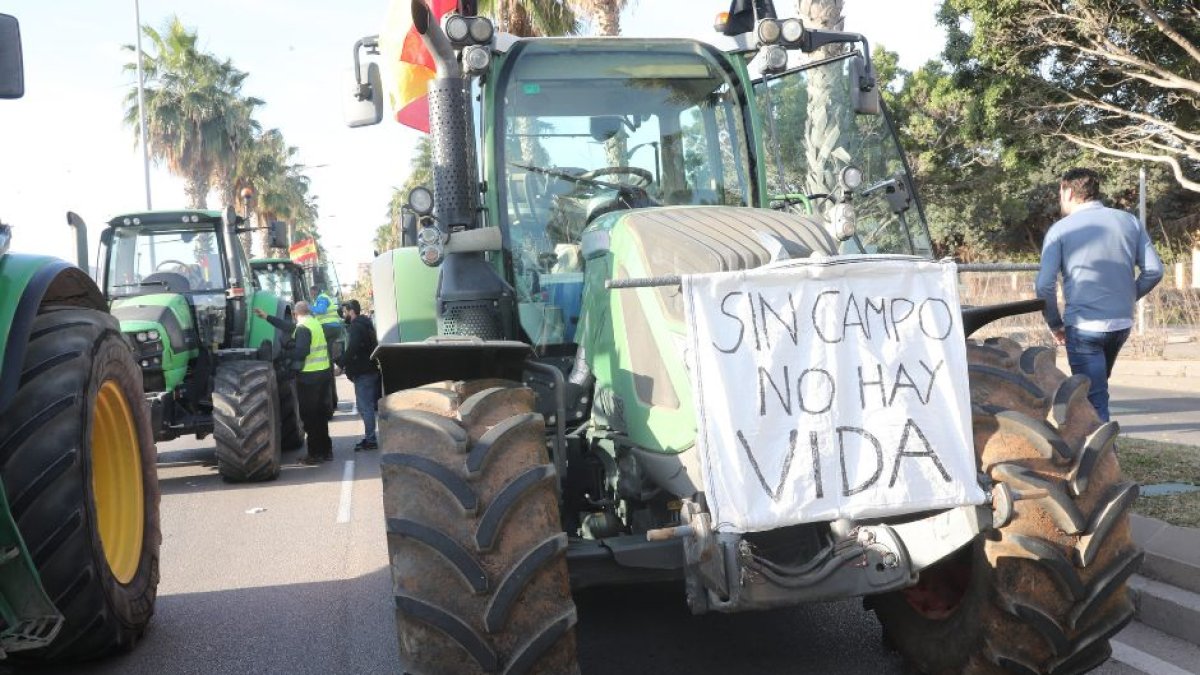 Manifestacion de agricultores | ANTONIO PASTOR/CORDONPRESS / Cordon Press