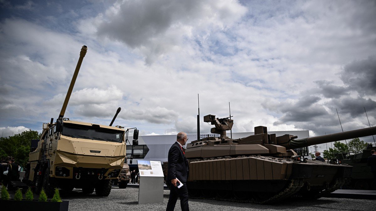 Eurosatory (Julien de Rosa / AFP)