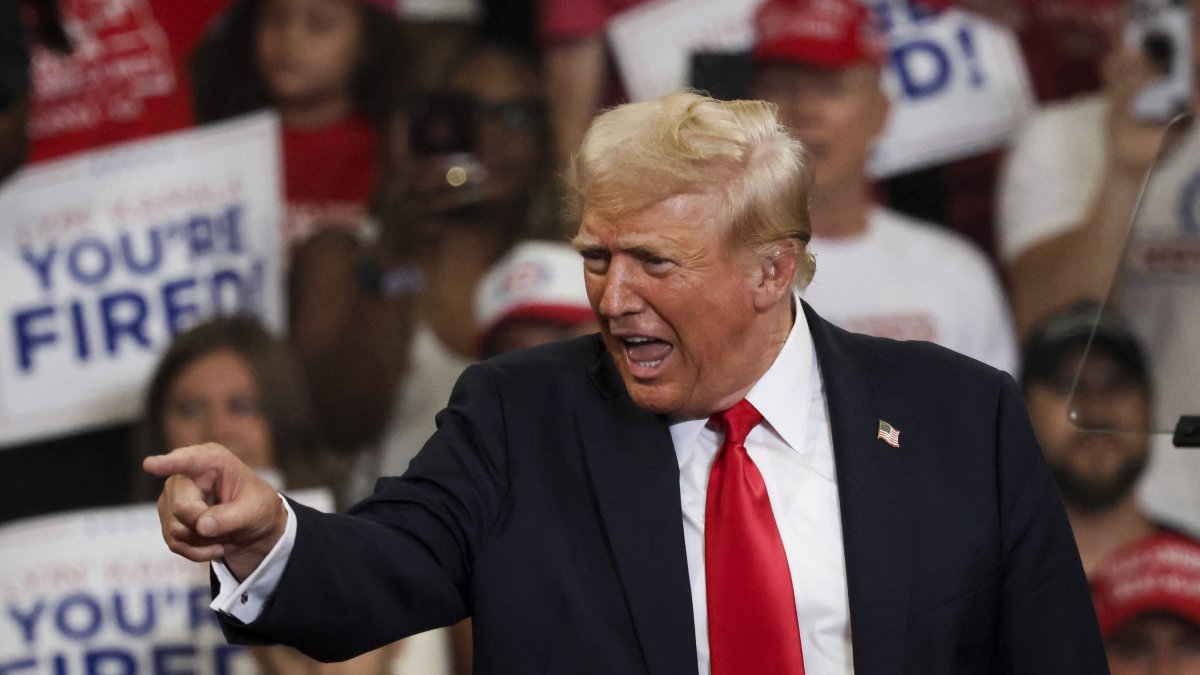 Donald Trump llega a su rally de campaña en Montana/ Christian Monterrosa