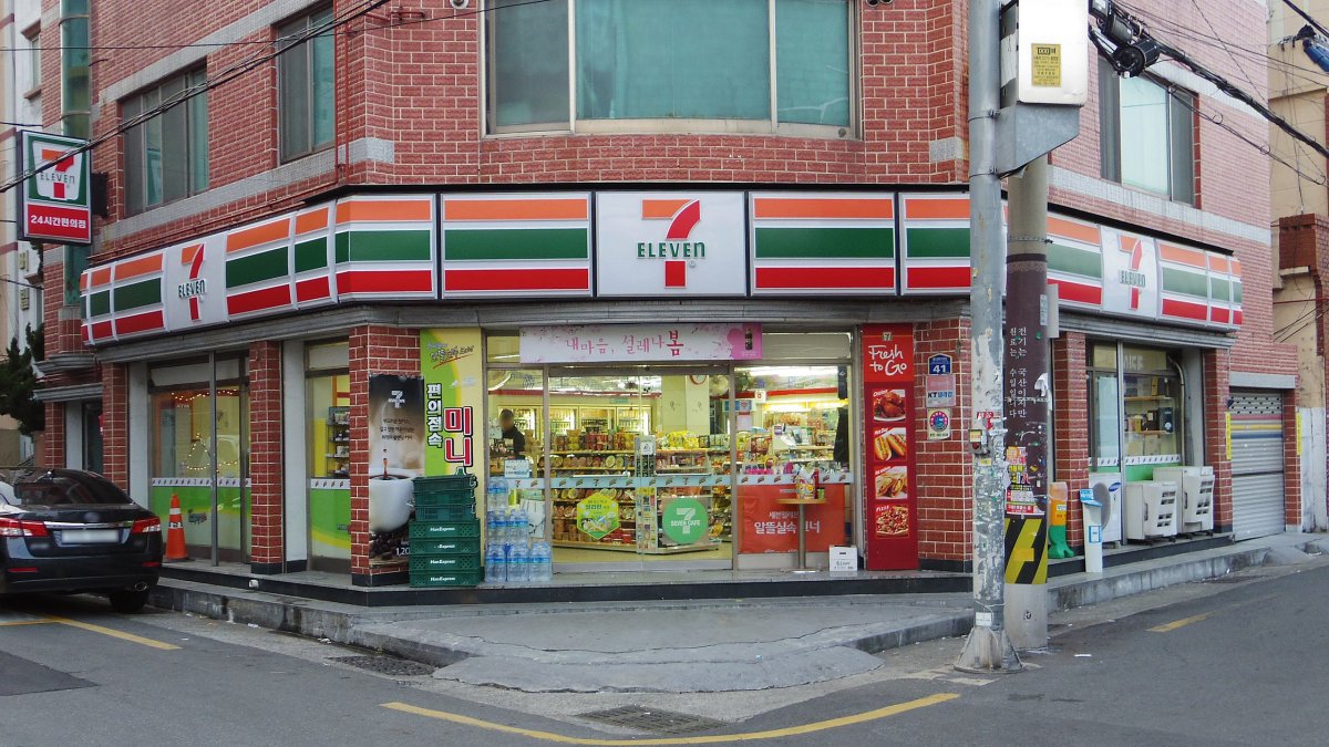Una tienda de 7-Eleven en Busan, Corea