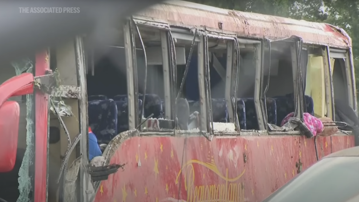 Captura de pantalla del autobús accidentado en Mississippi