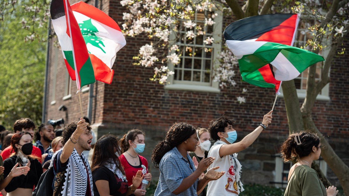 Manifestación pro-Hamás en la Universidad de Brown