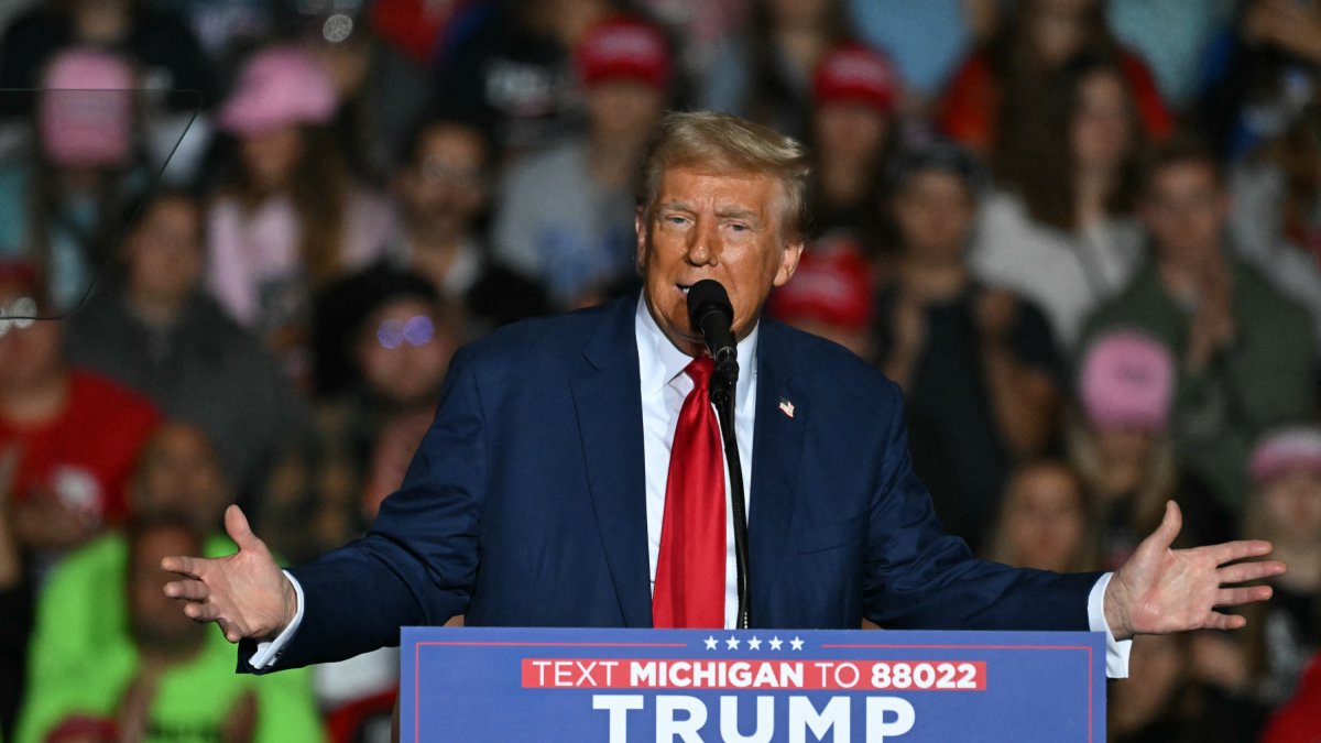 Trump protagonizó un evento de campaña en Saginaw, Michigan/ Jim Watson
