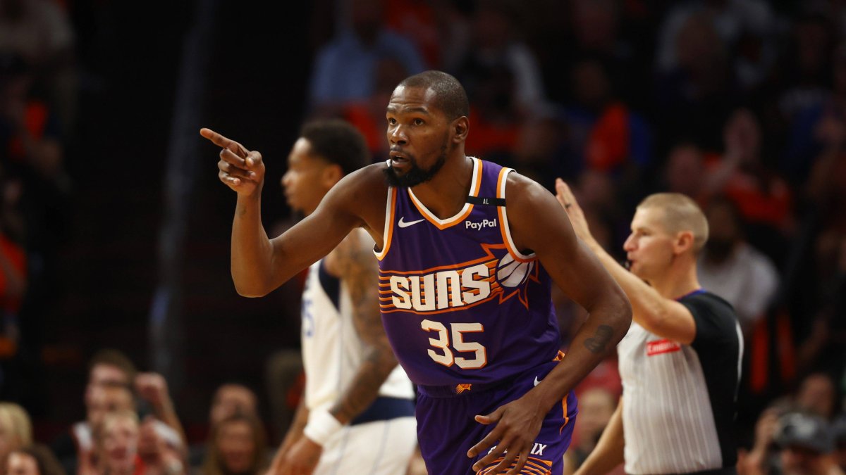 Kevin Durant of the Phoenix Suns