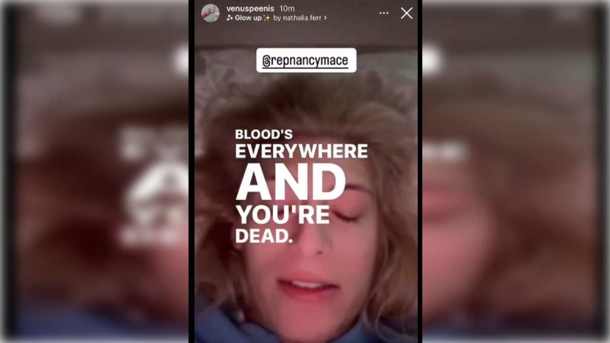 Captura de pantalla del usuario @venuspeenis amenazando de muerte a Nancy Mace