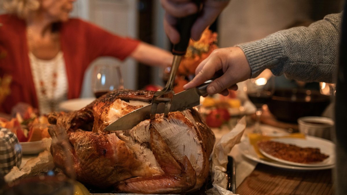 Familia en la cena de Acción de Gracias
