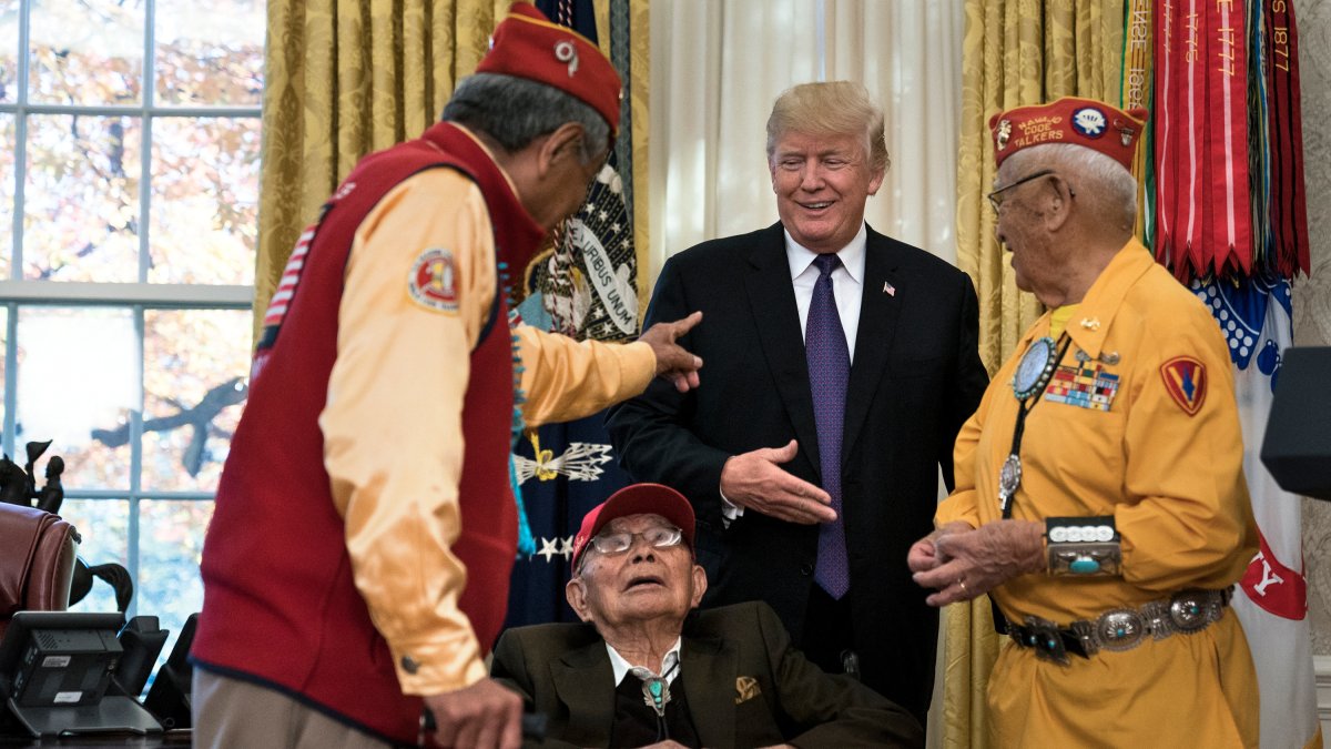 Trump mantiene buena relación con la tribu Lumbee/ Brenden Smialowski