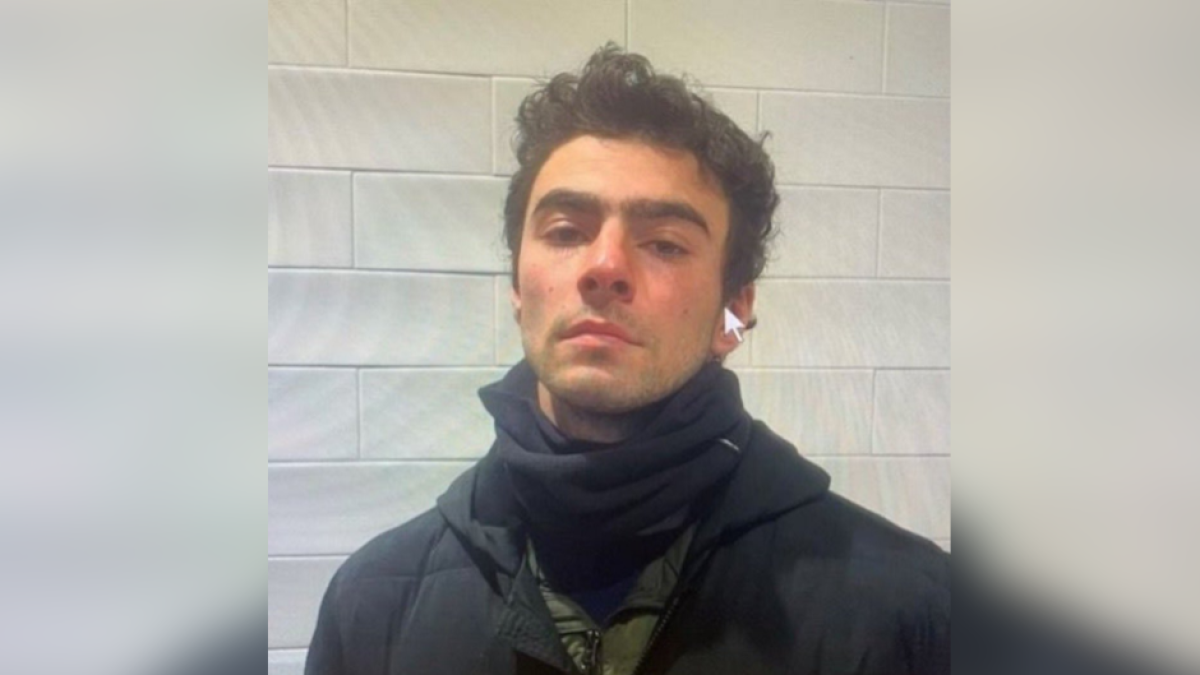 Mugshot of Luigi Mangione, murder suspect