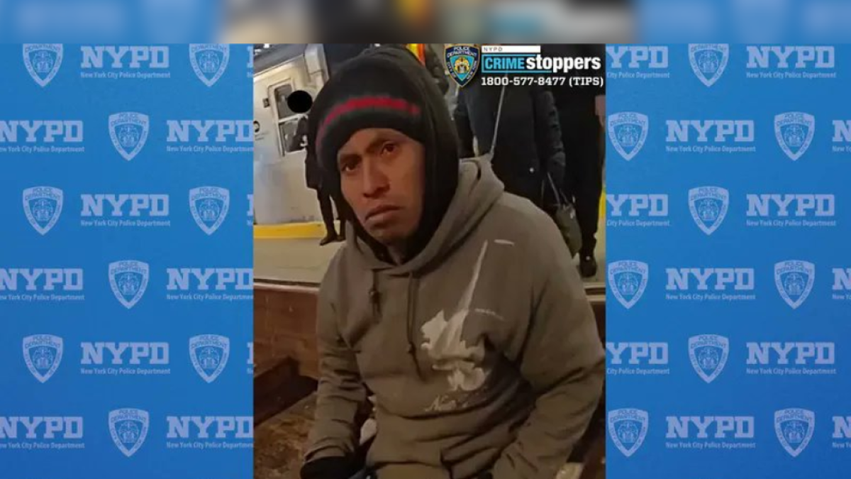 El Departamento de Policía de Nueva York publicó una imagen del sospechoso