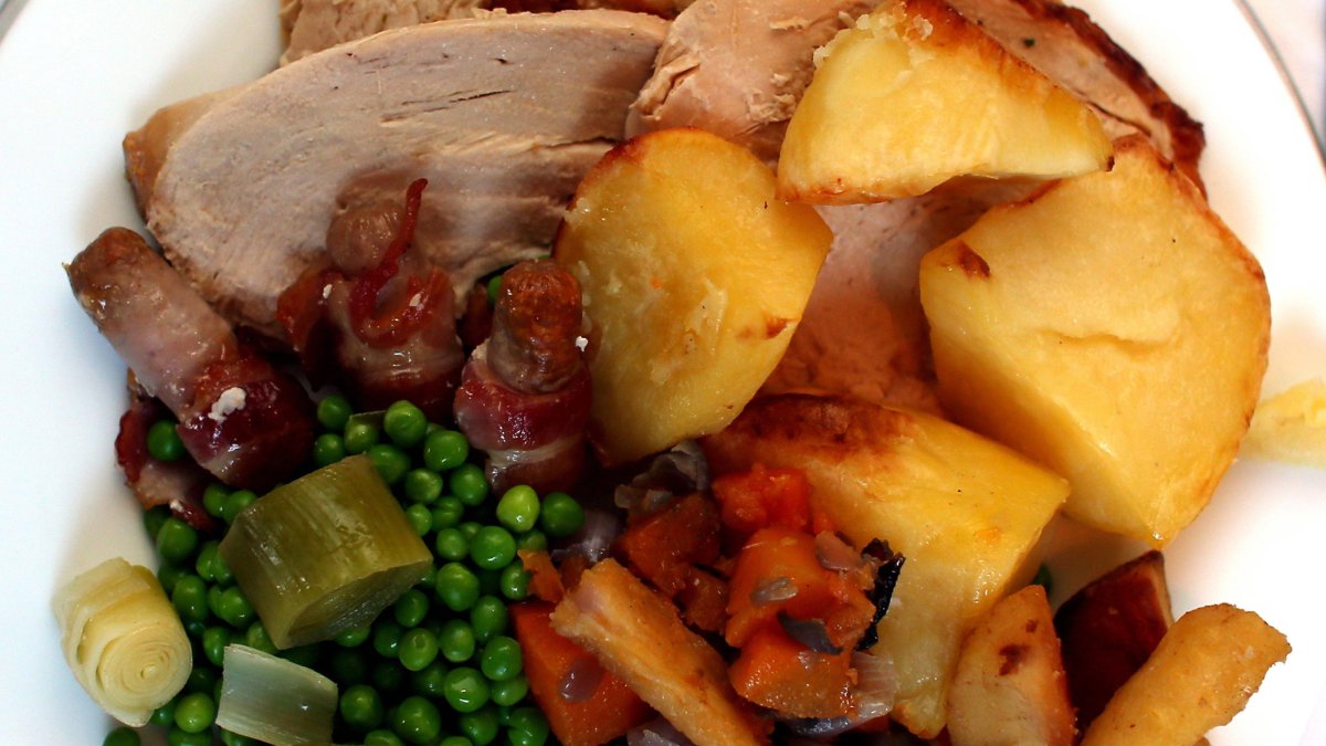 YouGov interviewed more than 1,000 people to compile the ranking/ Festive food hygiene.