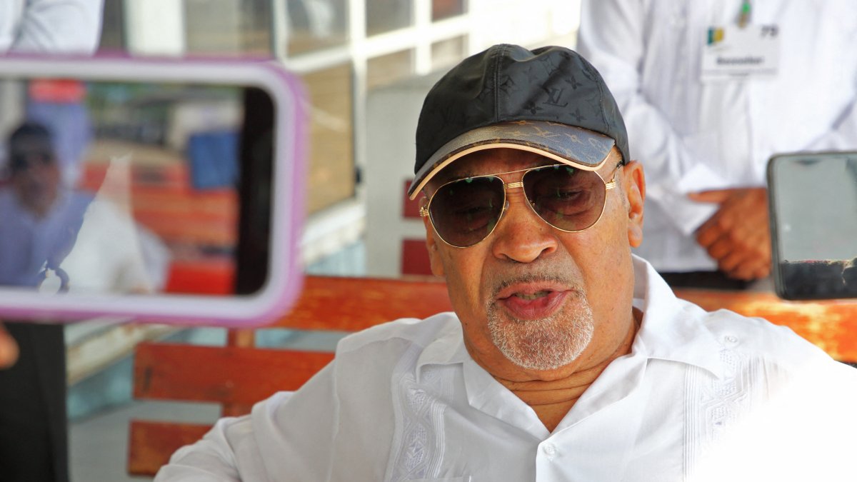 El mandatario surinamés Desi Bouterse