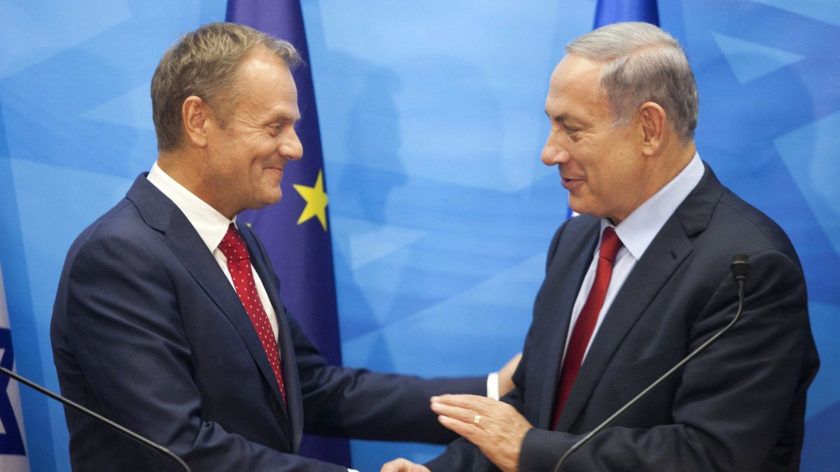 Polish Prime Minister Donald Tusk and his Israeli counterpart Benjamin Netanyahu.