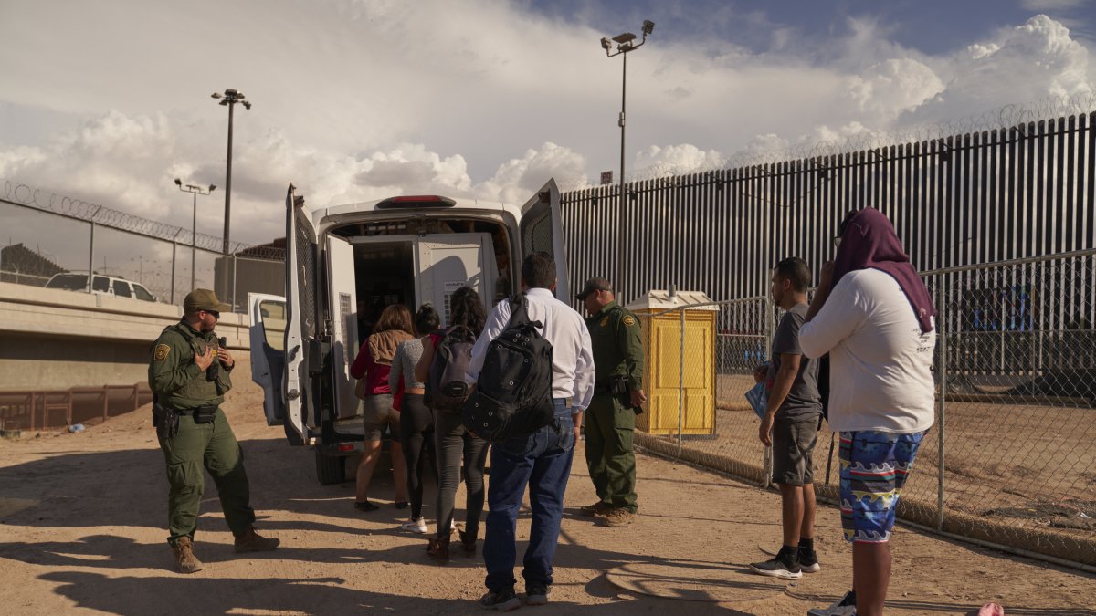 Border Patrol detains several illegal immigrants.