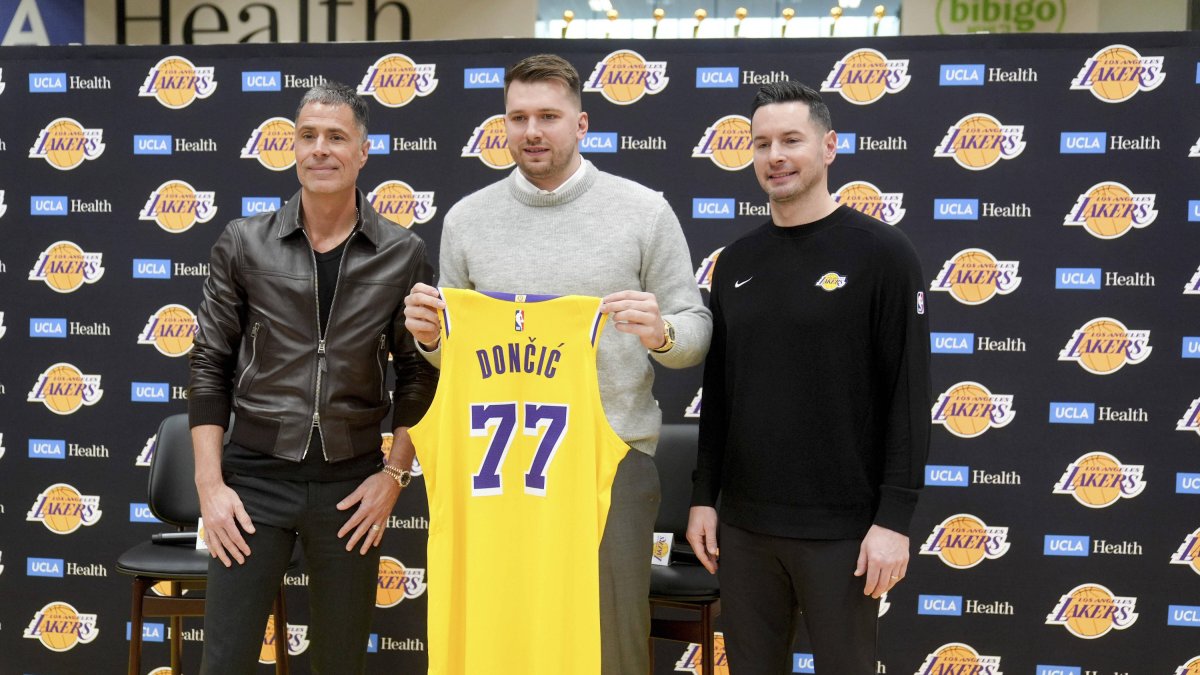 Doncic, en su presentación con los Lakers