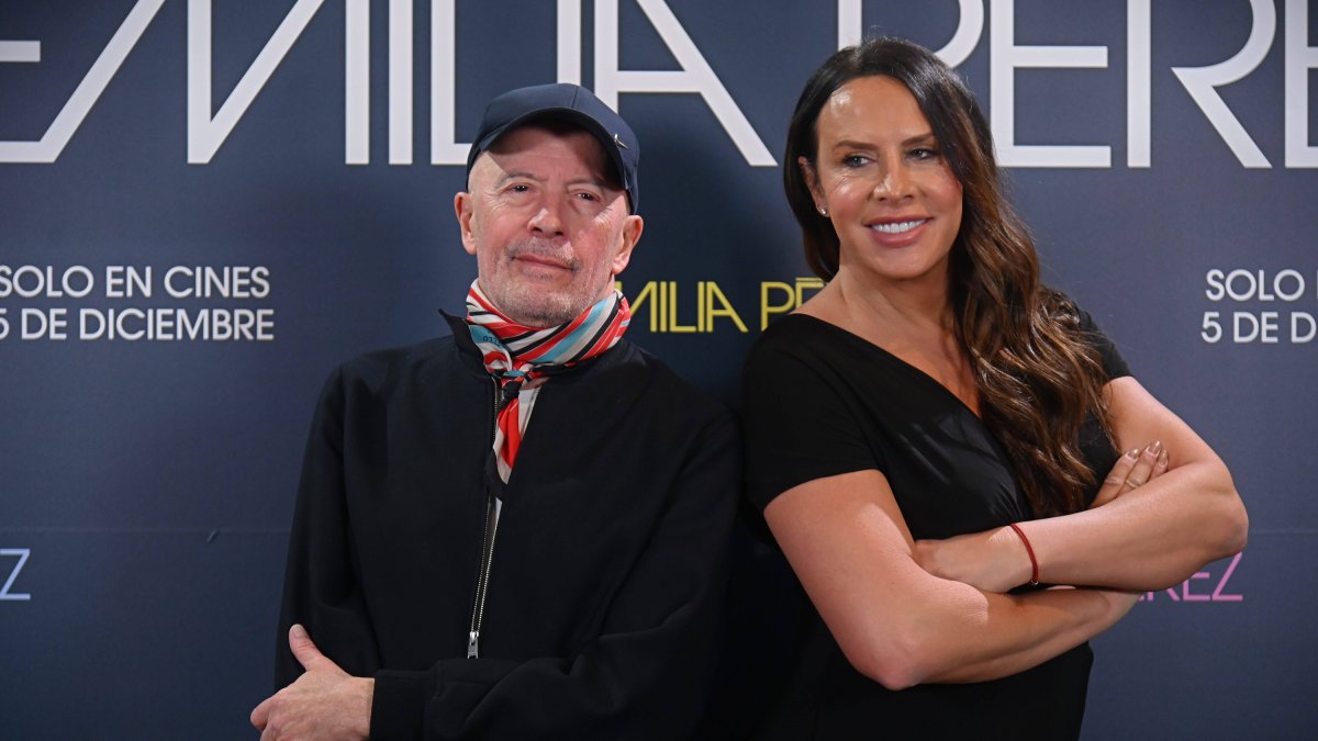 Karla Sofía Gascón and director Jacques Audiard.