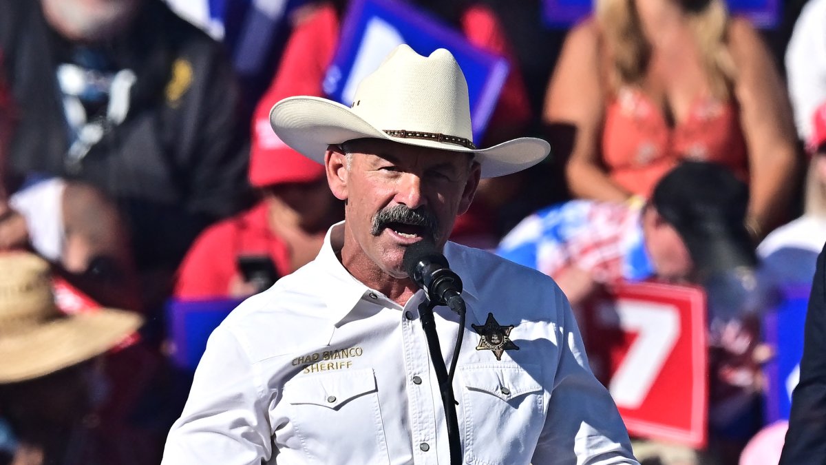 Chad Bianco, en un mitin de Donald Trump