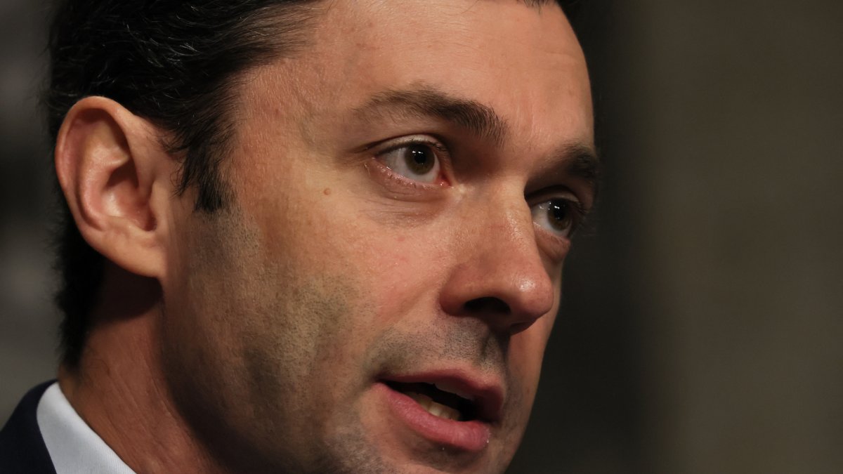 Ossoff en Capitol Hill/ Jemal Countess