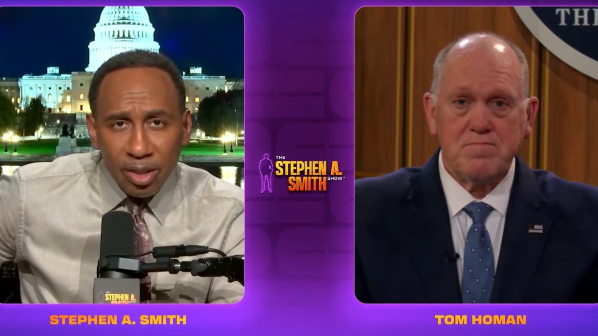 Smith entrevistó a Homan en su podcast/ Edit a partir de capturas de pantalla