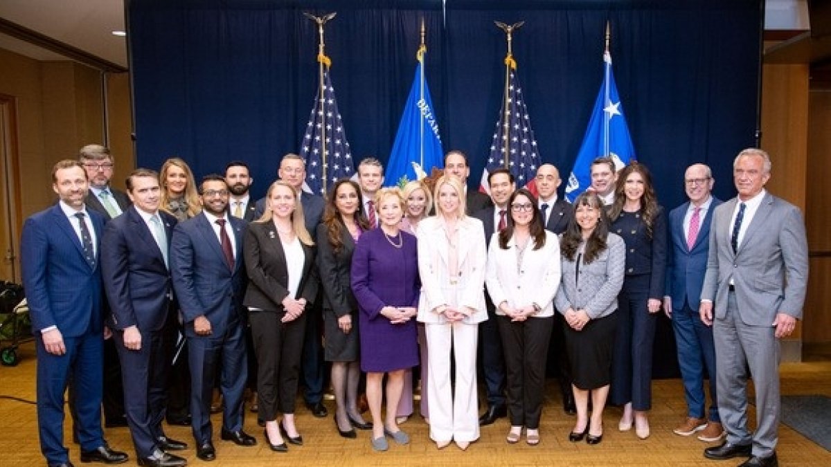 Trump administration heavyweights at meeting against anti-Christian bias.