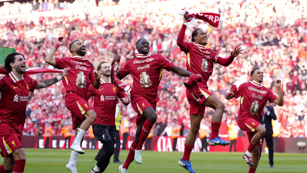 Liverpool players, celebrating the title