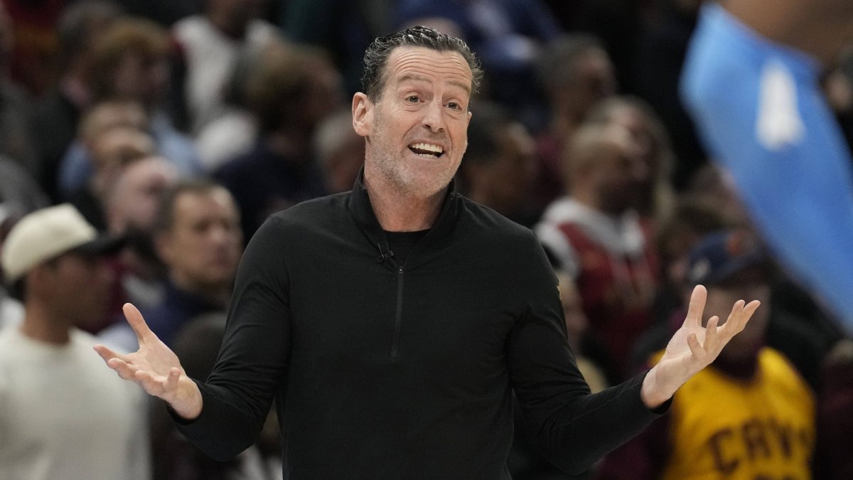 Cleveland Cavaliers head coach Kenny Atkinson